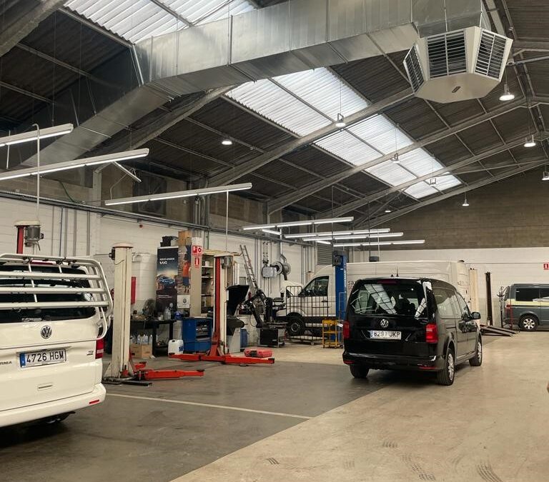 Climatisation par évaporation chez les concessionnaires automobiles │ MET MANN