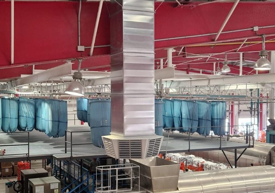 Air conditioning of industrial laundries